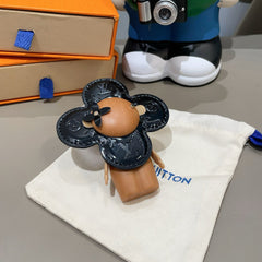 LV KEYCHAIN IN BLACK CALFSKIN AND WOOD