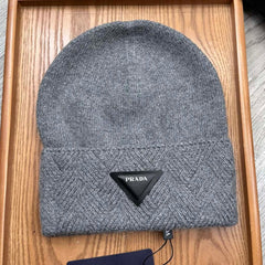 BEANIE HAT IN SHADOW GRAY WOOL AND RABBIT FUR 436396