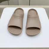 POOL CROCS IN HILLARY BROWN RUBBER