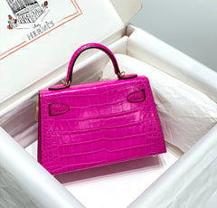 HERMES 25S MINI KELLY 19 IN DEEP MAGENTA CALFSKIN GOLD HARDWARE