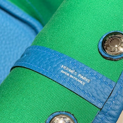 GARDEN PARTY 30CM IN WHITE TOILETS COTTON CANVAS AND BLUE CALFSKIN GREEN ON SIDE OTHER