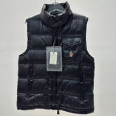 MONCLER 25S DOWN VEST IN BLACK 032