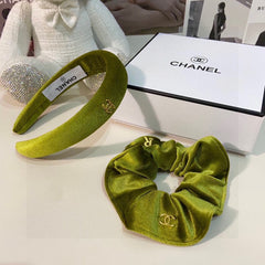 OLIVE GREEN VELVET HAIRBAND 124629