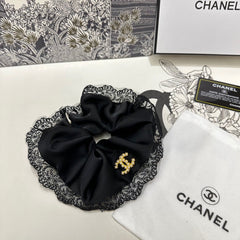 BLACK SILK SCRUNCHIE 432826