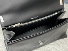 CRUSH SHOULDER BAG 31 IN BLACK CRUSHED CALFSKIN LEATHER STRAP SILVER HARDWARE