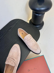 CLASSIC LOAFERS IN BLUSH BEIGE SUEDE