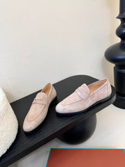 CLASSIC LOAFERS IN BLUSH BEIGE SUEDE