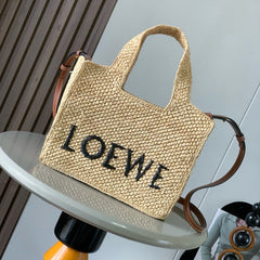 LOEWE 25S WE FONT TOTE BAG 24 IN NATURAL RAFFIA FIBER