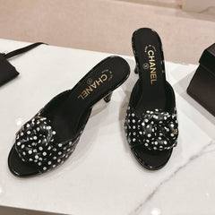 Double C New Camellia High Heel Black/White Caro