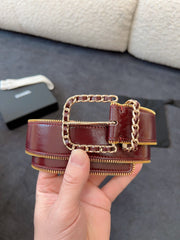 BELT 40MM IN WINE RED CALFSKIN WITH INTERWOVEN CHAIN BUCKLE ZIPPER IN TRIM GOLD HARDWARE