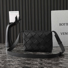 BOTTEGA VENETA 25S DIAGO 22 IN BLACK CALFSKIN SILVER HARDWARE