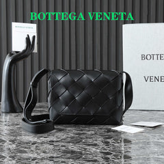 BOTTEGA VENETA 25S DIAGO 22 IN BLACK CALFSKIN PATENT SILVER HARDWARE