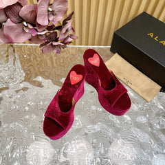 ALAIA PLATFORM WEDGE IN JAM PURPLE VELVET WITH HEART EMBROIDERED