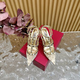 ROCKSTUD MIRROR-EFFECT PUMP WITH MATCHING STRAPS AND STUDS 95 MM GOLD CALFSKIN AND MESH