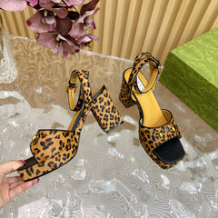 HORSEBIT HIGH-HEEL SANDAL WITH LEOPARD PRINT IN PEANUT BROWN VELVET AND CALFSKIN LINING