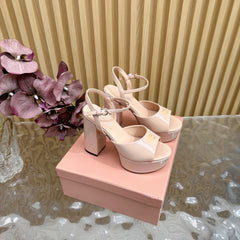 PLATFORM HEELS IN LADY PINK PATENT CALFSKIN GOLD LOGO IN STRAP
