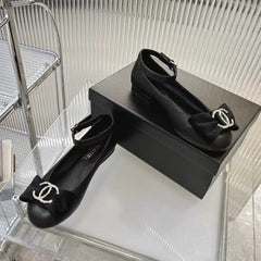 BOW MARY JANE SHOES IN BLACK LAMBSKIN