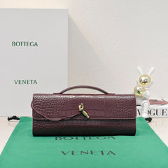 BV Long Clutch Andiamo 31 Burgundy Crocodile Calfskin Ghw