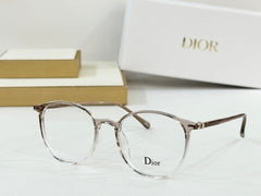 MONTAIGNE SUNGLASS CD S17F IN ACETATE