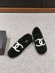 CC LOAFERS IN BLACK FLEECE WITH WHITE LOGO
