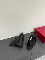 VIV' RANGERS CHELSEA BOOTIES IN BLACK CALFSKIN GOLD BUCKLE