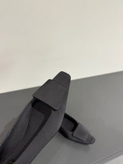 BALLERINA FLATS IN BLACK SATIN