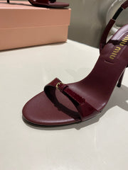 TWO STRAP HIGH HEELED SANDALS IN WINE RED GLOSSY SHEEPSKIN