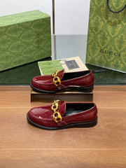 GG LOAFER SHOES IN BLOOD RED CALFSKIN WITH GOLD HARDWARE