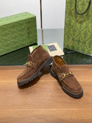 GG WOMEN'S HORSEBIT ANKLE BOOT IN DARK BROWN SUEDE