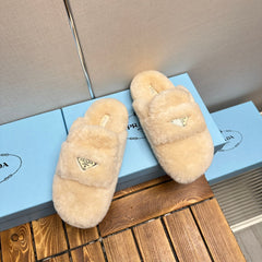 FLAT MULES IN TUSCAN BEIGE RABBIT FUR