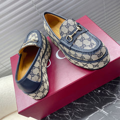 HORSEBIT PLATFORM LOAFER IN TAN BEIGEMONOGRAM JACQUARD FABRIC AND NAVY BLUE CALFSKIN
