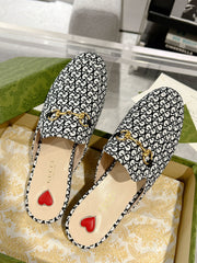 MEN'S MULE WITH HORSEBIT IN BLACK MIX WHITE MONOGRAM JACQUARD FABRIC