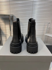 CHUNKY BOOTS IN BLACK MIX WHITE SMOOTH CALFSKIN