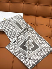DIOR SCARF 90 IN SILK 704590