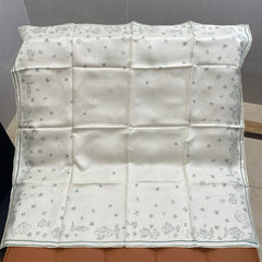 CHANEL 25S SCARF 90 IN SILK 703706