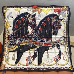 HERMES 25S SCARF 90 IN SILK 709687