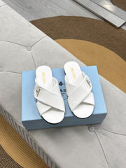 PRADA 25S SLIDE SANDALS IN WHITE CALFSKIN LOGO