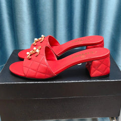 MULE SLIDE SANDAL IN CHERRY RED LAMBSKIN