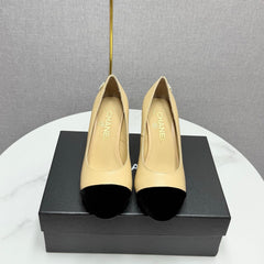 CC HIGH HEEL 25S IN BEIGE LAMBSKIN AND BLACK SUEDE WITH PEARL HEEL STYLE 1