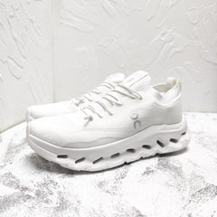 CLOUDTILT SNEAKER IN WHITE RECYCLED POLYESTER