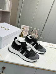 CD RUN SNEAKER 25S IN BLACK MESH FABRIC TWO-TONE SOLE