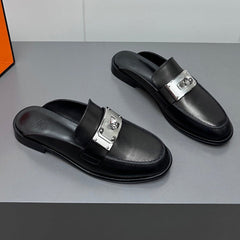 0Z MULE IN BLACK LAMBSKIN