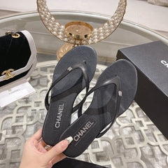 Double CC Flip Flop Thongs Black Sheepskin