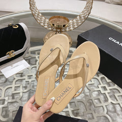 Double CC Flip Flop Thongs Beige Cream Sheepskin