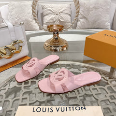 ISOLA FLAT SLIDE IN PASTEL PINK CALFSKIN