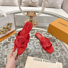 ISOLA FLAT SLIDE IN CHERRY RED CALFSKIN