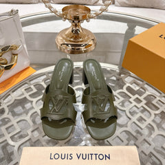 ISOLA HIGH 55 MM MULE IN ARMY GREEN CALFSKIN