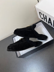 LOAFERS MULE IN BLACK SUEDE AND FLEECE LINING
