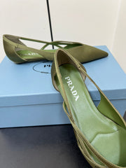 CUT-OUT BALLERINAS IN OLIVE GREEN SATIN