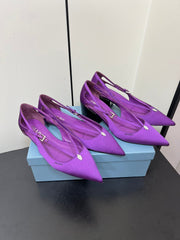 CUT-OUT PUMPS WITH BEAD BUCKLE IN VIOLET SATIN